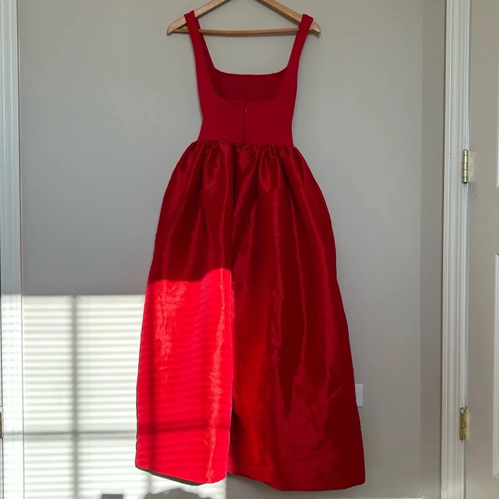 Delfi Collective Elsa Long Dress in Red - Picture 11 of 14